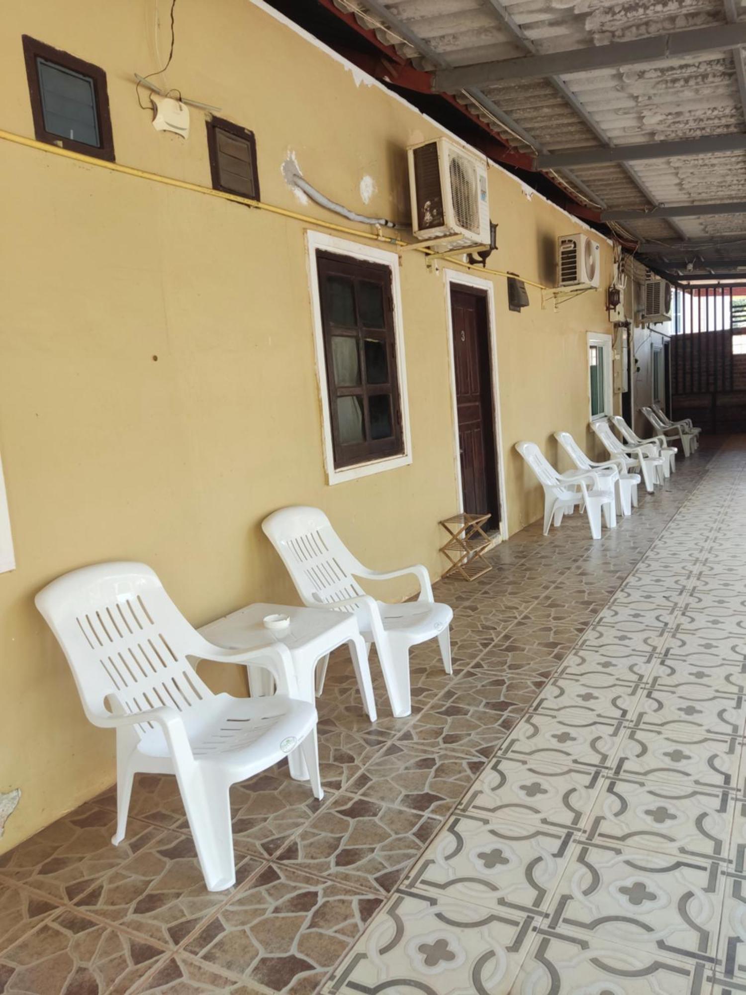 Erawan Guesthouse 巴色 外观 照片