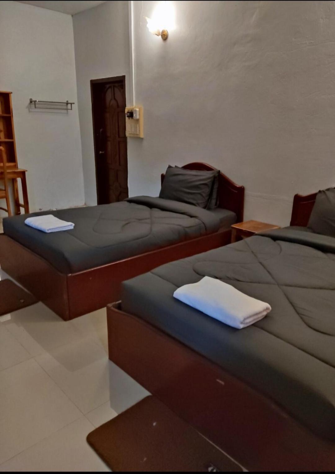 Erawan Guesthouse 巴色 外观 照片