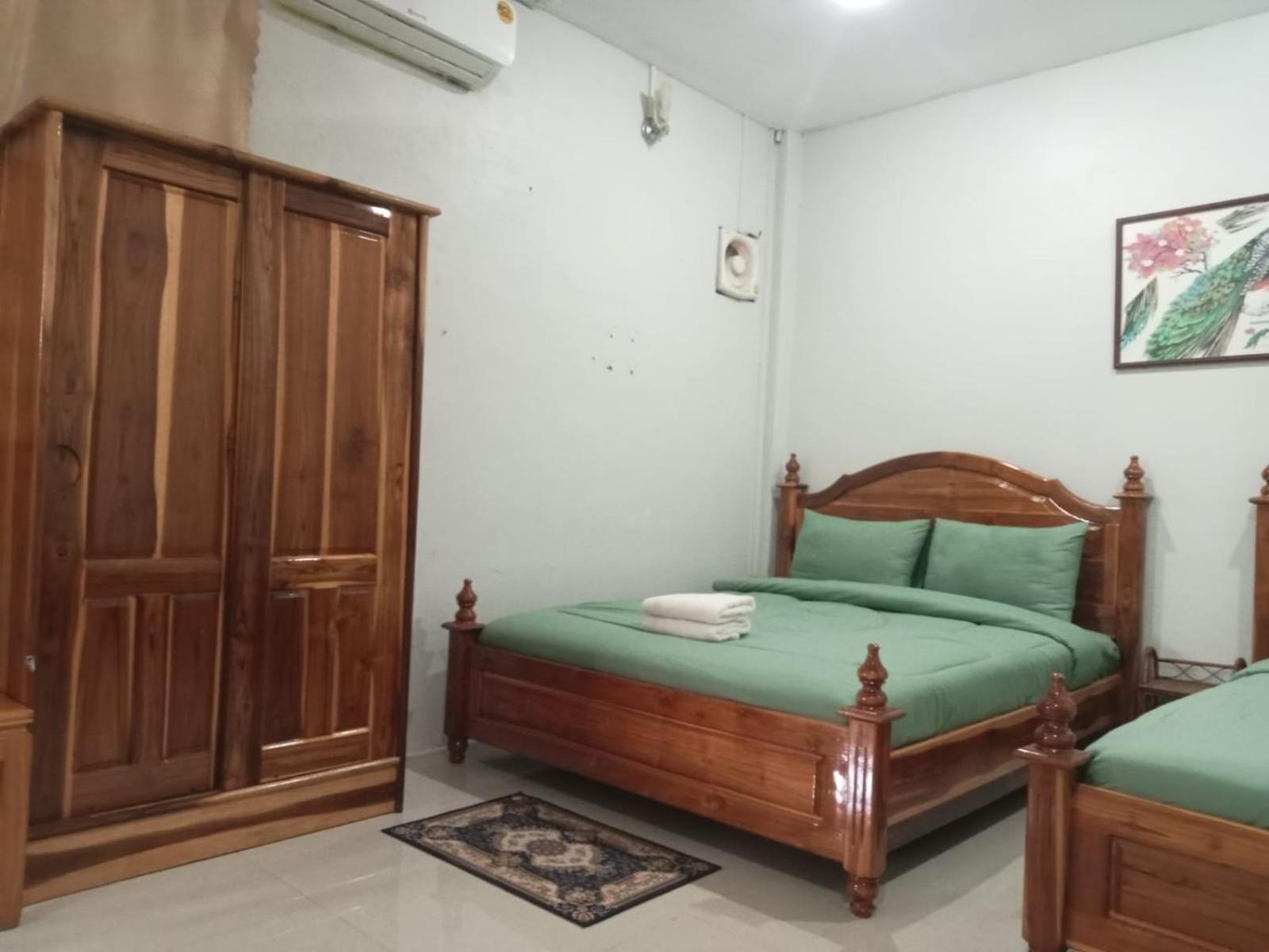 Erawan Guesthouse 巴色 外观 照片