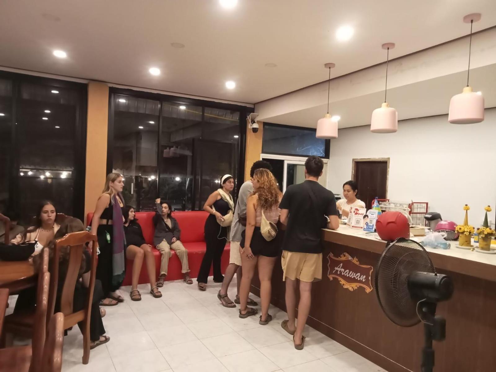 Erawan Guesthouse 巴色 外观 照片